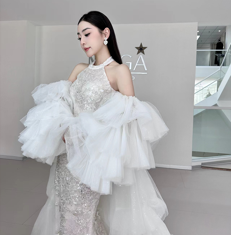77阿奥